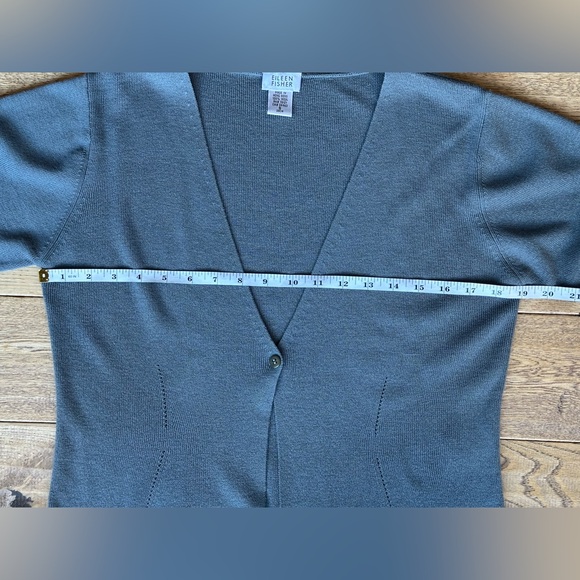Eileen Fisher 100% Wool One Button Closure Cardigan Sweater size Small - Picture 7 of 10
